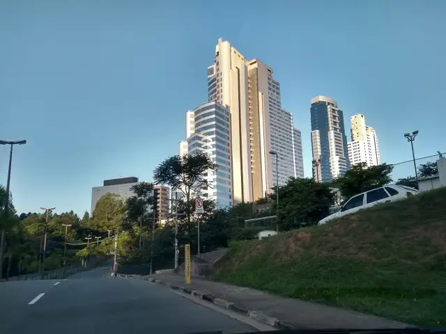 Edifícios na Avenida Andrômeda, Alphaville